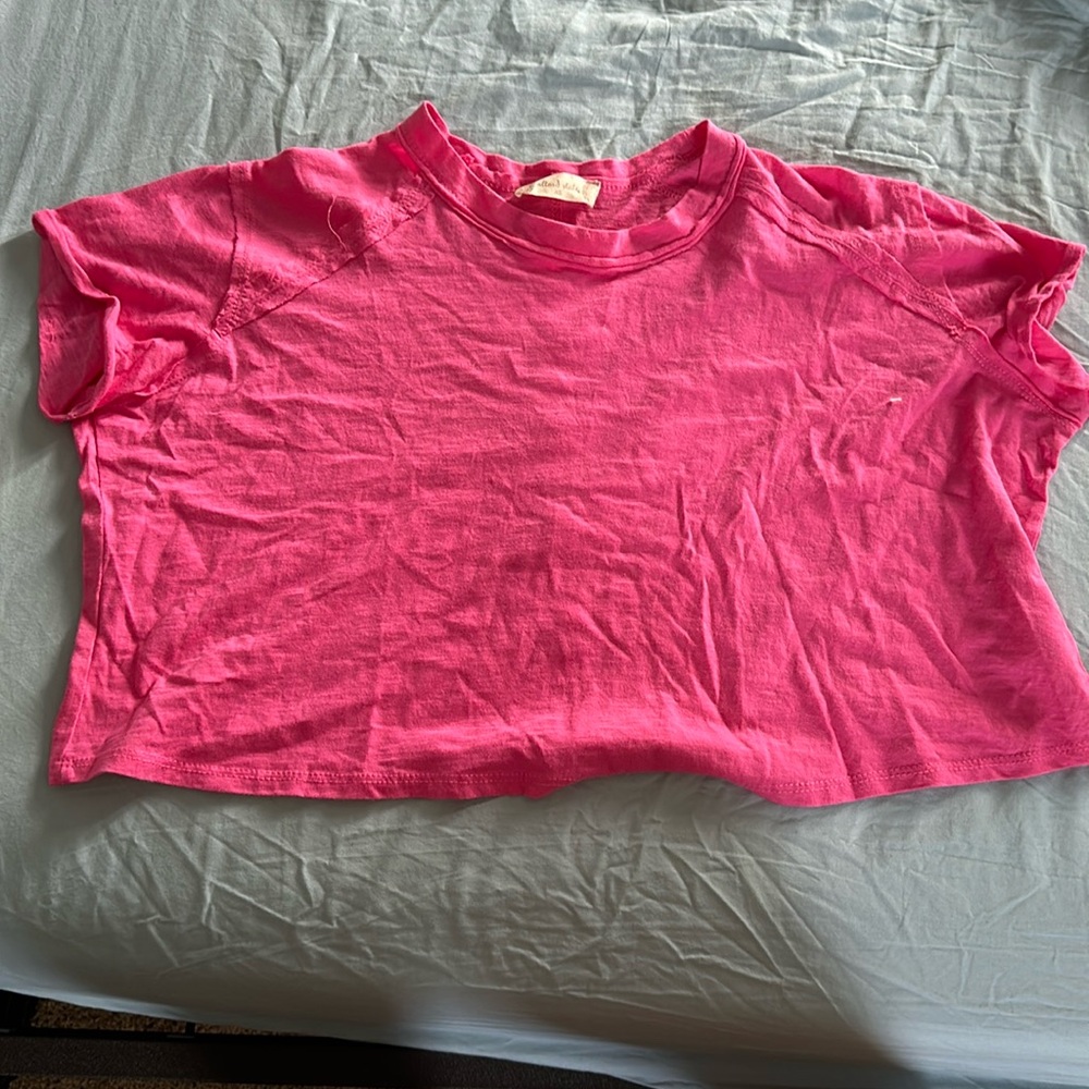 altars state pink cropped tee